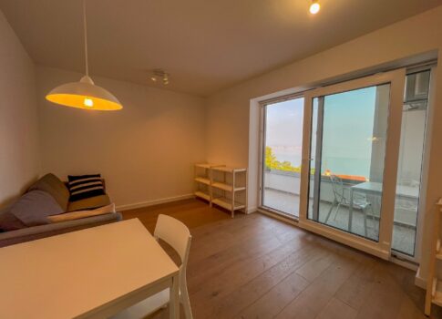 OPATIJA, IČIĆI - fantasztikusan berendezett 40m2-es lakás egy új épületben, kilátással a tengerre