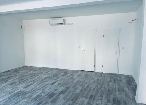 ISZTRIA, MEDULIN 40 m2-es irodahelyiség gyakori helyen