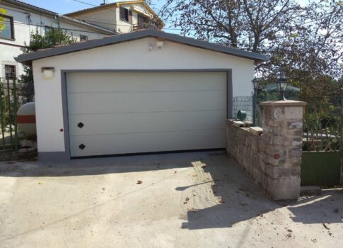 OPATIJA, MATULJI, JURDANI - ház garázzsal és 863 m2-es kerttel!!! LEHETŐSÉG!!!