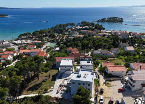 RAB SZIGETE, BANJOL - Luxus PENTHOUSE 360°-OS PANORAMÁVAL