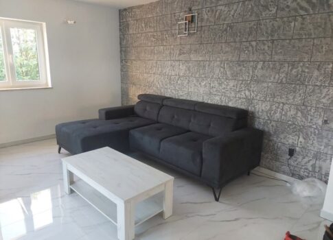 RIJEKA, VIŠKOVO - új építésű családi ház 3 lakással + taverna + kert! LEHETŐSÉG!