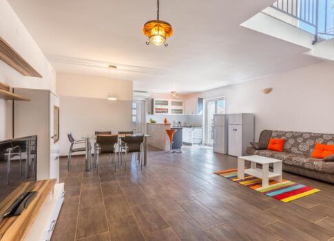 ISZTRIA, MEDULIN Ház a tenger mellett!