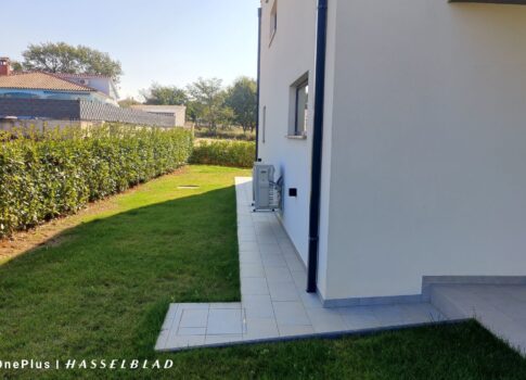 ISZTRIA, POREČ - Gyönyörű villa csendes helyen