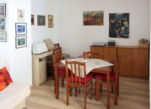 ISZTRIA, PULA 1BR + 1BR lakás terasszal 52 m2 - TENGER KÖZEL!!