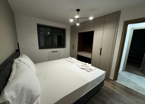 ISZTRIA, POREČ - Luxus apartman a földszinten, fűtött medencével