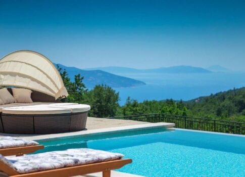 OPATIJA, MOŠĆENICE - Félreeső villa, 240 m2 tengerre néző kilátással