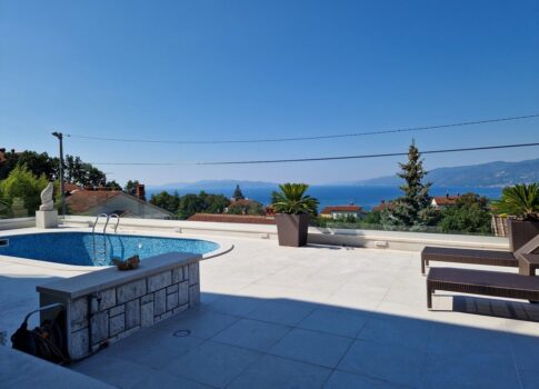 RIJEKA, MARTINKOVAC - Villa úszómedencével