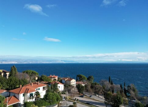 OPATIJA, LOVRAN - DB+3S apartman gyönyörű kilátással a tengerre + medence + környezet