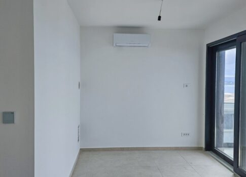 KRK SZIGET, OMIŠALJ - Apartman nyílt tengerre néző kilátással