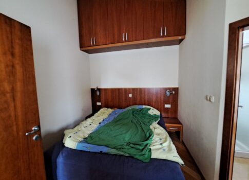 CRIKVENICA, KÖRNYÉKE - üzleti komplexum építési telekkel