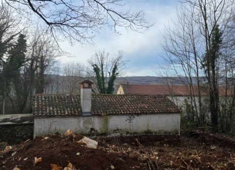 ISZTRIA, LABIN - Családi kőház tágas kerttel