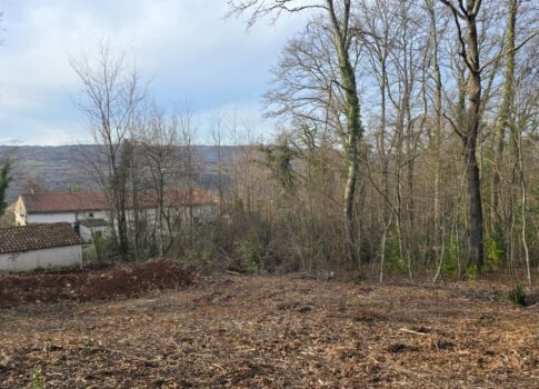 ISZTRIA, LABIN - Családi kőház tágas kerttel