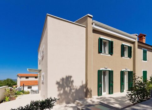 ISZTRIA, LABIN - Ház úszómedencével