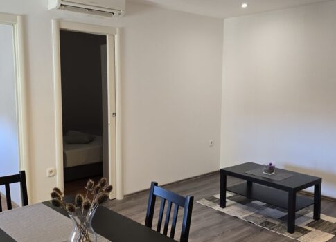 ISZTRIA, LABIN - Teljesen felújított két hálószobás lakás a központban