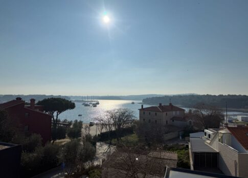 ISZTRIA, MEDULIN - Apartman tengerre néző kilátással