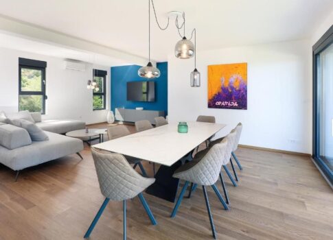 OPATIJA, IKA - luxus duplex apartman csendes helyen, két terasszal és panorámás kilátással a tengerre