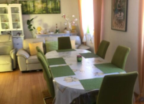 CRES SZIGET, VALUN – Ház két apartmannal a tenger közelében – ideális lakhatásra és/vagy turizmusra!