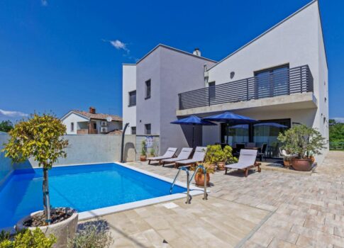 ISZTRIA, POREČ - Ház úszómedencével