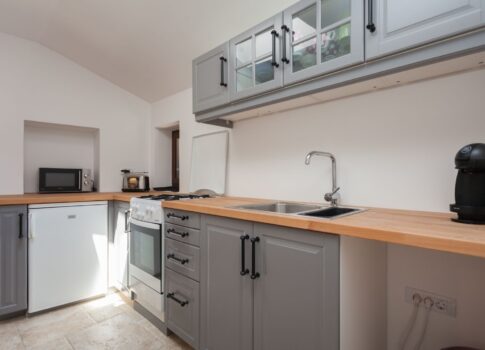 ISZTRIA, ROVINJ - 1BR+LR bútorozott lakás exkluzív helyen