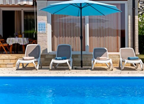 ISZTRIA, POREČ - Ház úszómedencével