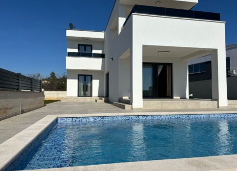 ISZTRIA, VODNJAN - Új villa tengerre néző kilátással! LEHETŐSÉG!