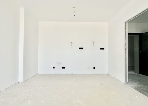 ISZTRIA, UMAG - Kiváló 1 hálószoba + fürdőszoba kerttel egy új épületben