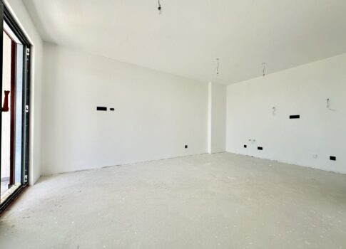 ISZTRIA, UMAG - Kiváló 1 hálószoba + fürdőszoba kerttel egy új épületben