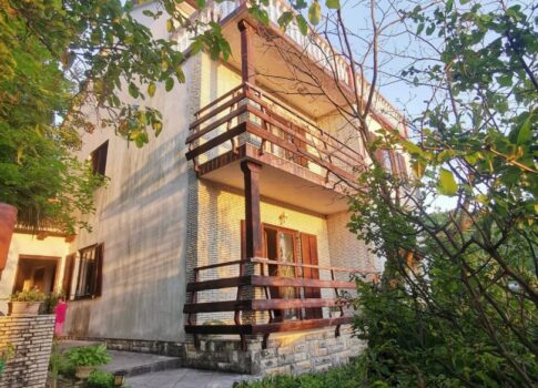 CRIKVENICA, GRIŽANE - Családi ház nagy kerttel