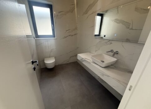 OPATIJA, POBRI - Villa sorban, kilátás, új építés!