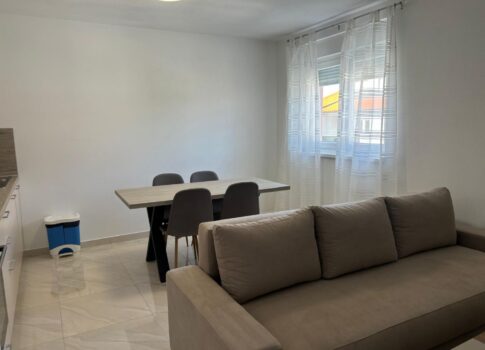 ISZTRIA, PEROJ - Gyönyörű új épület a tenger közelében! HASZNÁLATI ENGEDÉLY!