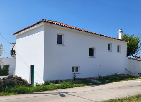 ISZTRIA, KANFANAR - Új építésű ház medencével