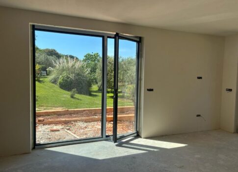 ISZTRIA, MEDULIN (Banjole) - Zöld oázis kerttel egy új projektben, közvetlenül a tenger mellett!