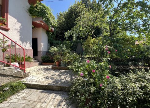 RIJEKA - 179 m2-es apartman 550 m2-es kerttel