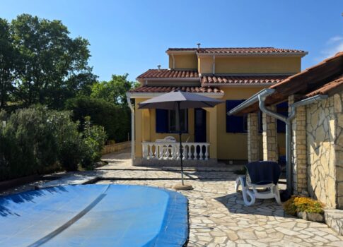 ISZTRIA, LABIN - Ház medencével