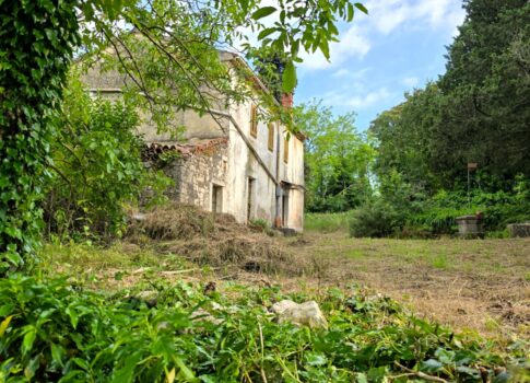 ISZTRIA, LABIN - Különálló kőház