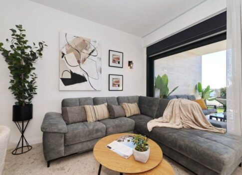 ZADAR, RTINA - bútorozott apartman kerttel a tenger közelében