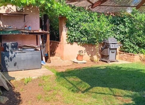 ISZTRIA, ROVINJ - 2 apartman és egy stúdió Rovinj szívében teraszokkal és kerttel!