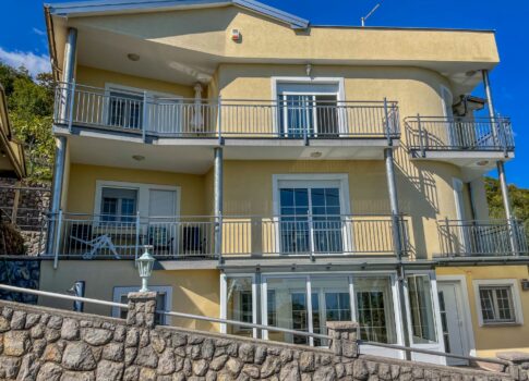 OPATIJA, MEDVEJA - Villa csodálatos kilátással az öbölre