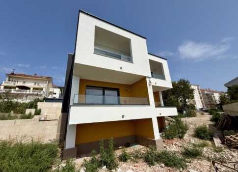 CRIKVENICA - Luxus apartmanok új épületben!