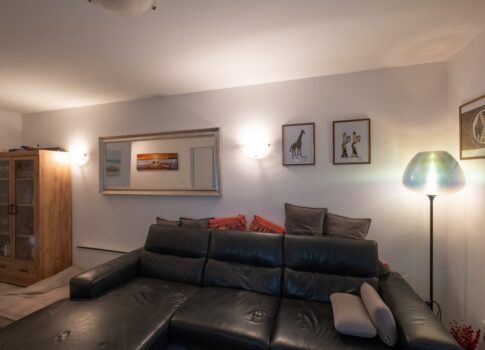 ISZTRIA, MEDULIN - Két hálószobás apartman kerttel és terasszal, mindössze 200 méterre a tengertől