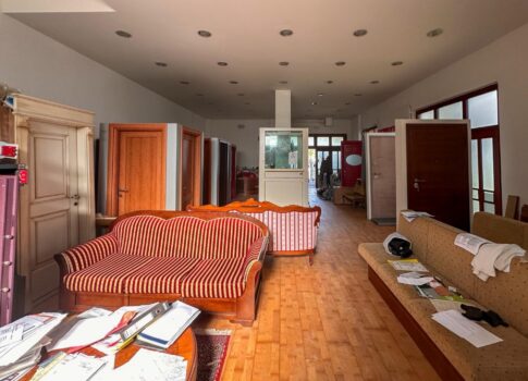 OPATIJA, POBRI - irodaterület nagyszerű helyen, 150m²-en