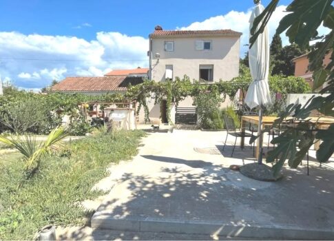 ISZTRIA, MEDULIN - Isztriai kőház + nyaraló remek helyen