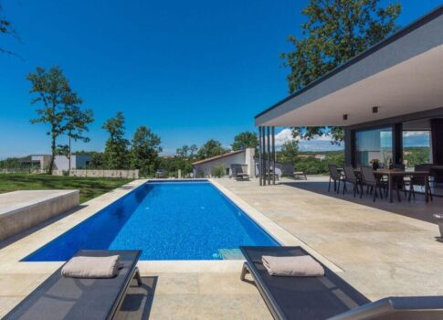 ISZTRIA, ŽMINJ - Gyönyörű, egyszintes ház tágas telken!