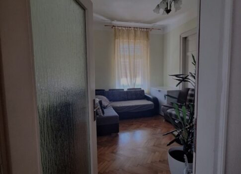 RIJEKA, BELVEDER - tágas úri lakás, tengerre néző kilátással