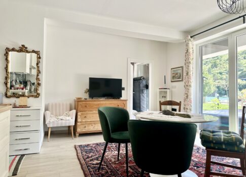 ISZTRIA, PLOMIN LUKA - Apartman az első sorban a tengertől