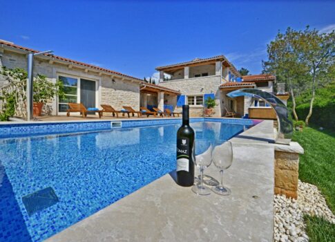 ISZTRIA, POREČ - Rusztikus ház medencével