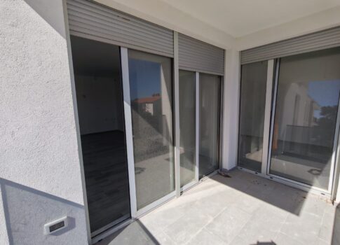 ISZTRIA, LIŽNJAN - Gyönyörű kétszobás lakás egy új épületben!