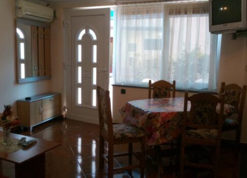 ISZTRIA, KAVRAN - Kőház Kavran központjában!