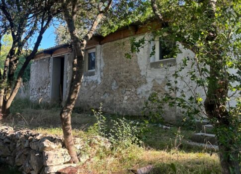 ISZTRIA, PULA - Ház a tengerparton!