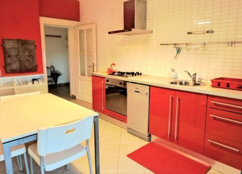 RIJEKA, KÖZPONT - gyönyörű 2 hálószobás apartman tengerre néző kilátással